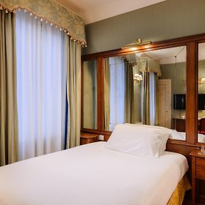 Klassieke Kamer met een King Size Bed